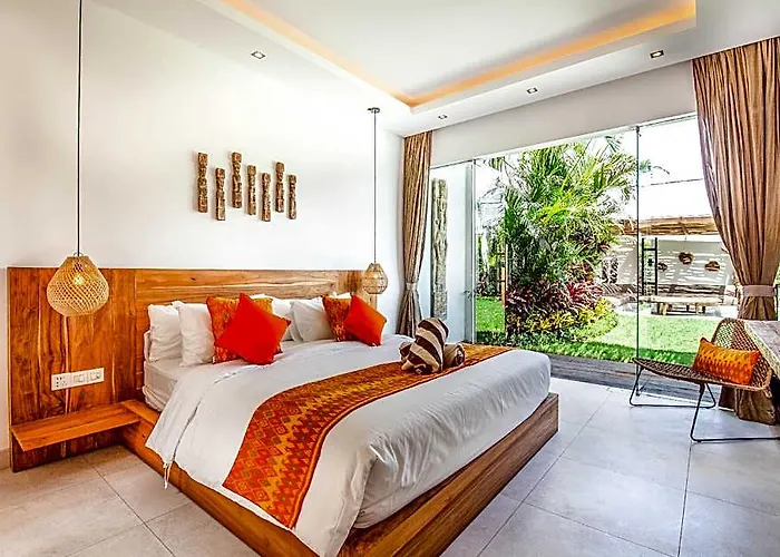 ホテル Canggu 400m To Escape 4br Designer 4*