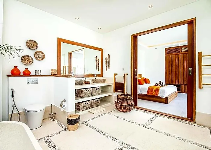 Canggu 400m To Escape 4br Designer